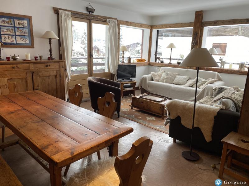 Photo n°1 de :APPARTEMENT DE CHARME, TRES ENSOLEILLE AU PIED DU JAILLET