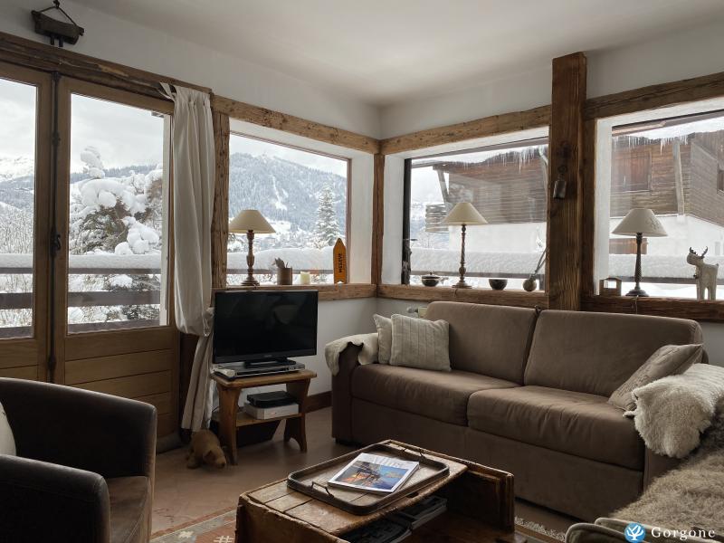 Photo n°3 de :APPARTEMENT DE CHARME, TRES ENSOLEILLE AU PIED DU JAILLET